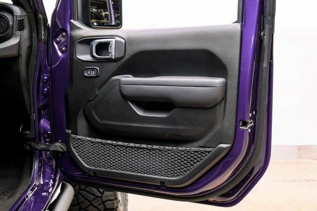 2026 Jeep Gladiator Sport 4X4, LIFTED,BUMPERS,LEDS,20" FUEL,H. LEATHER | Carrollton, TX | Texas Vehicle Exchange