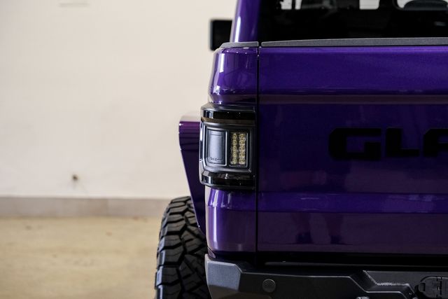 2026 Jeep Gladiator Sport 4X4, LIFTED,BUMPERS,LEDS,20" FUEL,H. LEATHER | Carrollton, TX | Texas Vehicle Exchange