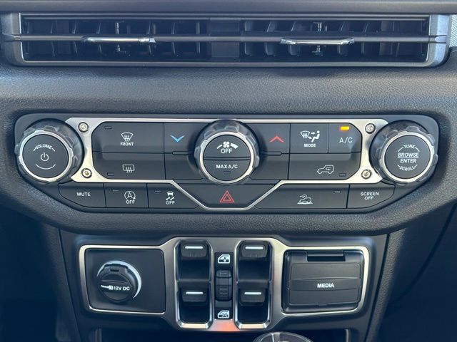 2026 Jeep Gladiator Sport S