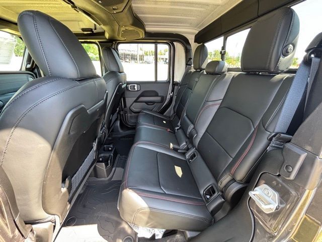 2026 Jeep Gladiator Shadow Ops