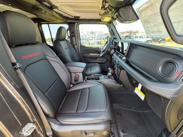 2026 Jeep Gladiator Shadow Ops