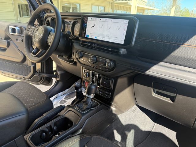 2026 Jeep Gladiator Mojave 2026 Jeep Gladiator Mojave