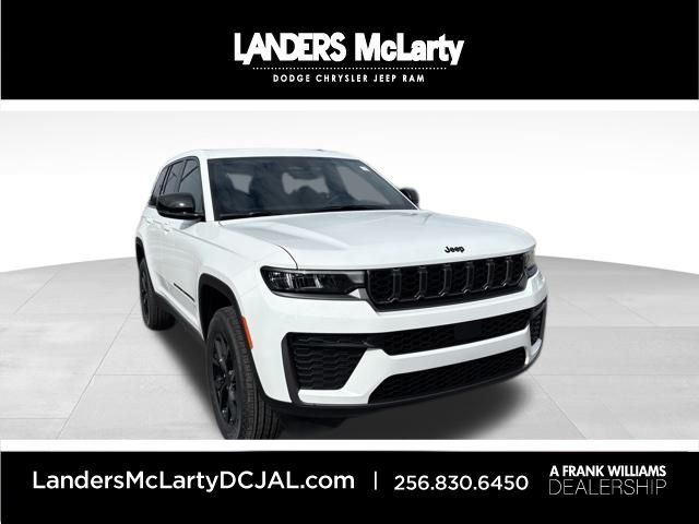 2026 Jeep Grand Cherokee Altitude | Huntsville, Alabama | Landers Mclarty DCJ