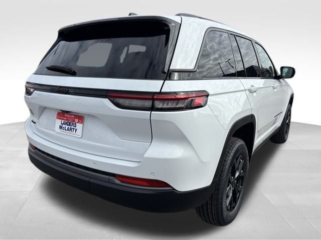 2026 Jeep Grand Cherokee Altitude