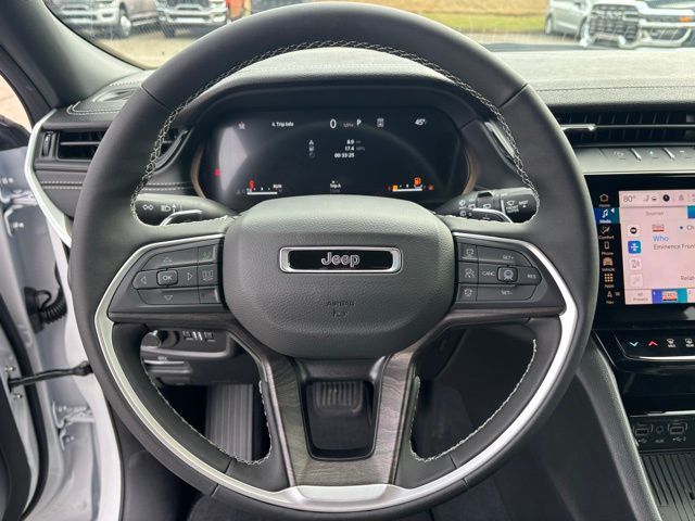 2026 Jeep Grand Cherokee Altitude