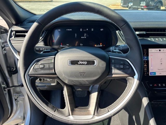 2026 Jeep Grand Cherokee Altitude