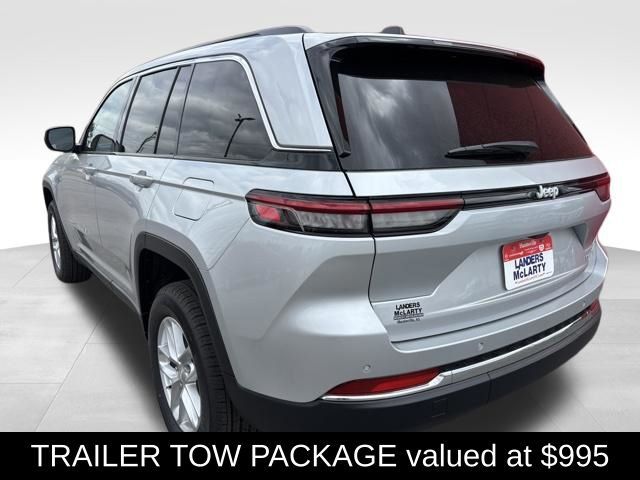 2026 Jeep Grand Cherokee Laredo