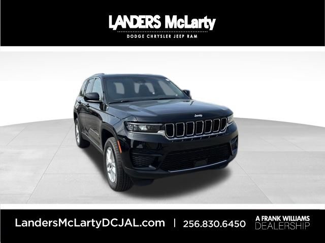 2026 Jeep Grand Cherokee Laredo | Huntsville, Alabama | Landers Mclarty DCJ