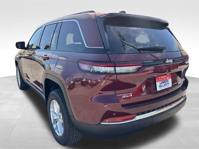 2026 Jeep Grand Cherokee Laredo