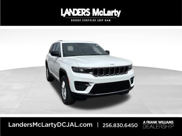 2026 Jeep Grand Cherokee Laredo | Huntsville, Alabama | Landers Mclarty DCJ