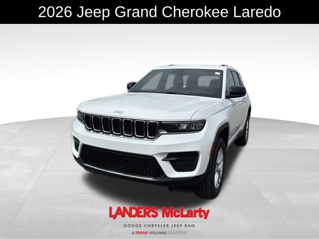 2026 Jeep Grand Cherokee Laredo