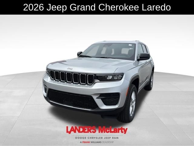 2026 Jeep Grand Cherokee Laredo