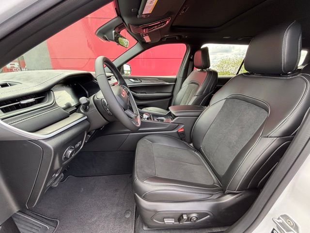 2026 Jeep Grand Cherokee L Altitude