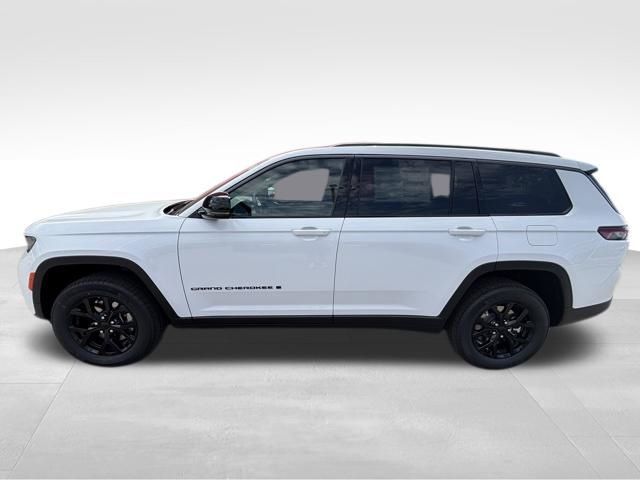 2026 Jeep Grand Cherokee L Altitude
