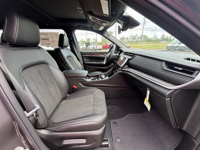 2026 Jeep Grand Cherokee L Altitude