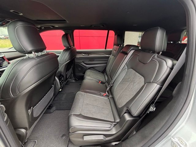 2026 Jeep Grand Cherokee L Altitude