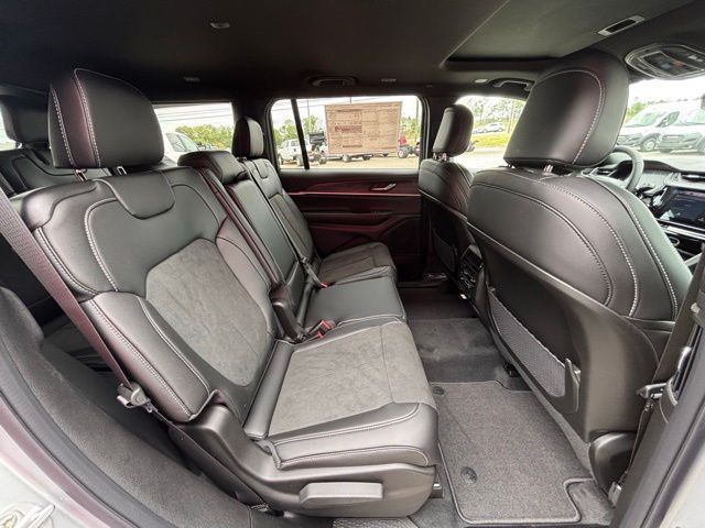 2026 Jeep Grand Cherokee L Altitude