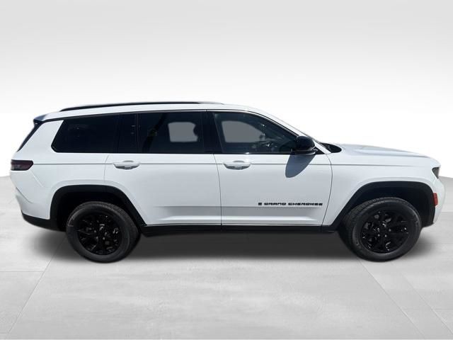 2026 Jeep Grand Cherokee L Altitude