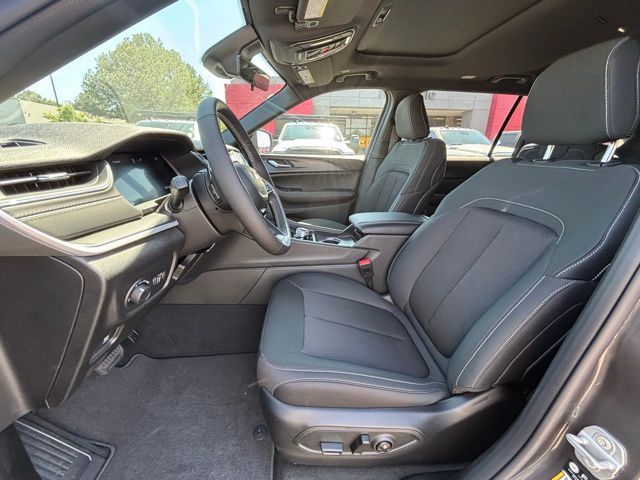 2026 Jeep Grand Cherokee L Laredo
