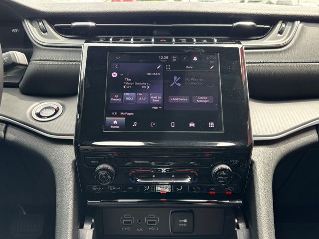 2026 Jeep Grand Cherokee L Laredo