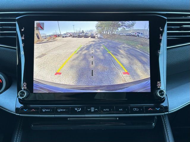 2026 Jeep Grand Wagoneer Base