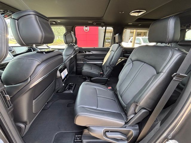 2026 Jeep Grand Wagoneer Summit Obsidian