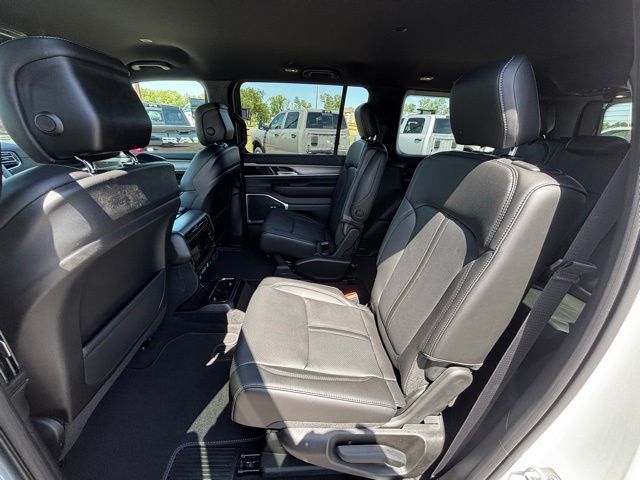 2026 Jeep Grand Wagoneer Base