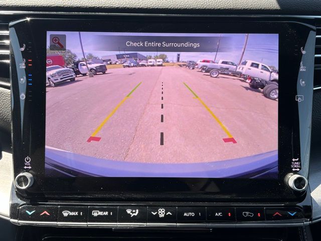 2026 Jeep Grand Wagoneer Base