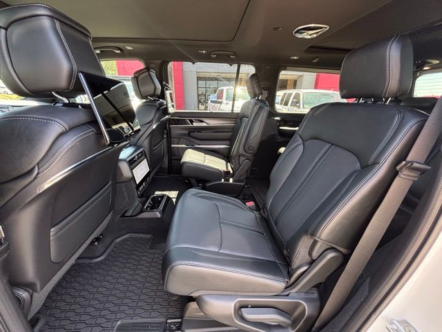 2026 Jeep Grand Wagoneer Summit Obsidian