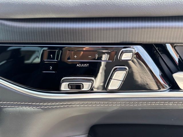 2026 Jeep Grand Wagoneer Summit Obsidian