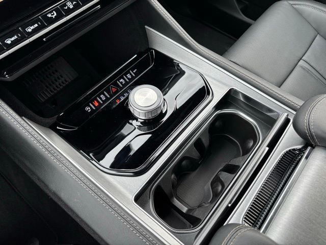 2026 Jeep Grand Wagoneer L Base