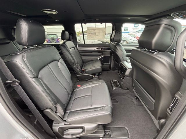 2026 Jeep Grand Wagoneer L