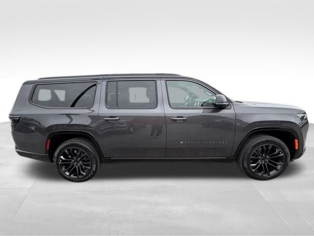 2026 Jeep Grand Wagoneer L Summit Obsidian