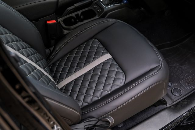 2026 Jeep Wrangler Unlimited Sport 4X4 HARDTOP,DUPONT KEVLAR,LIFT,LED | Carrollton, TX | Texas Vehicle Exchange