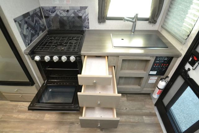 2026 Northwood Arctic Fox 865