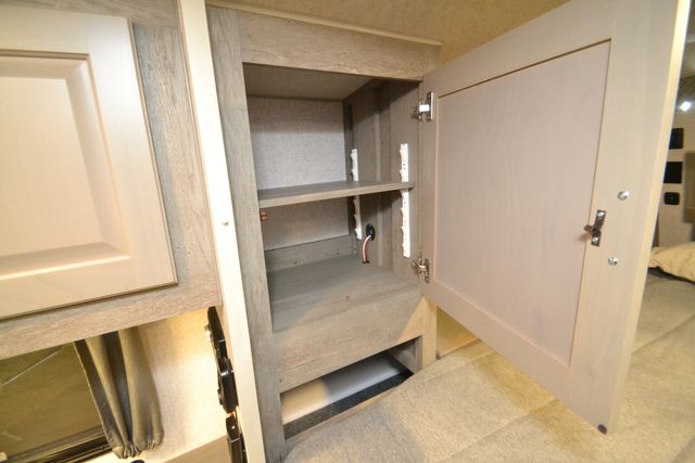 2026 Northwood Arctic Fox 990