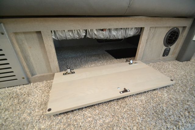 2026 Northwood Arctic Fox 990