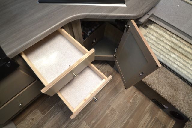 2026 Northwood Arctic Fox 990