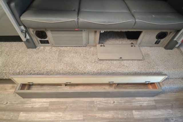 2026 Northwood Arctic Fox 990