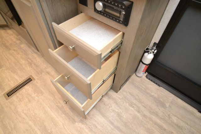 2026 Northwood Arctic Fox Edge 27SX