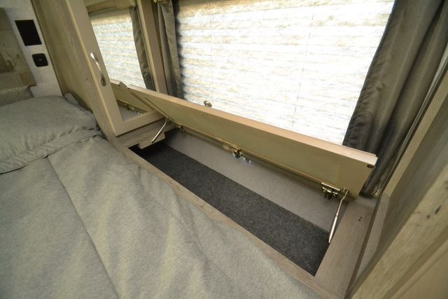 2026 Northwood Arctic Fox 990