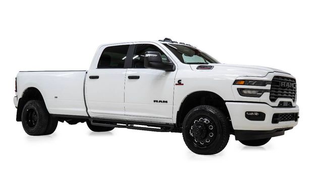 2026 Ram 3500 Big Horn 4x4 4dr Crew Cab 8 ft. LB DRW Pickup | Houston, TX | Houston Auto Credit