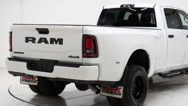 2026 Ram 3500 Big Horn 4x4 4dr Crew Cab 8 ft. LB DRW Pickup | Houston, TX | Houston Auto Credit 2026 Ram 3500 Big Horn 4x4 4dr Crew Cab 8 ft. LB DRW Pickup | Houston, TX | Houston Auto Credit