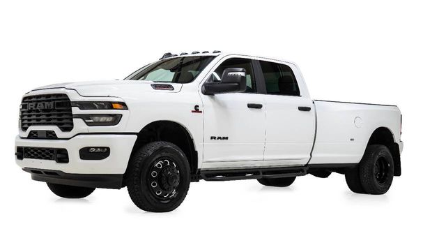 2026 Ram 3500 Big Horn 4x4 4dr Crew Cab 8 ft. LB DRW Pickup | Houston, TX | Houston Auto Credit