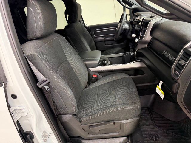 2026 Ram 3500 Big Horn 4x4 4dr Crew Cab 8 ft. LB DRW Pickup | Houston, TX | Houston Auto Credit