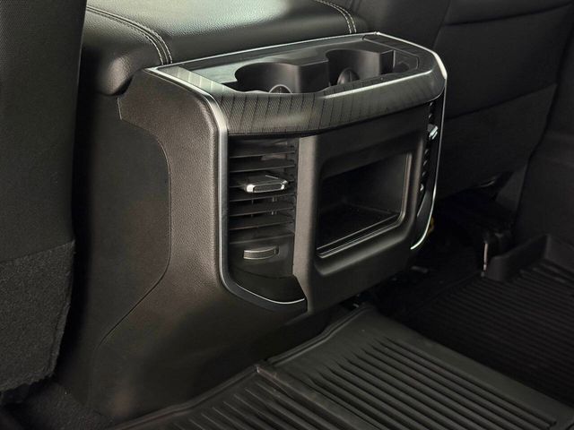2026 Ram 3500 Big Horn 4x4 4dr Crew Cab 8 ft. LB DRW Pickup | Houston, TX | Houston Auto Credit 2026 Ram 3500 Big Horn 4x4 4dr Crew Cab 8 ft. LB DRW Pickup | Houston, TX | Houston Auto Credit
