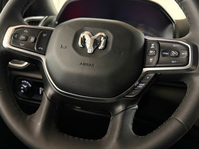 2026 Ram 3500 Big Horn 4x4 4dr Crew Cab 8 ft. LB DRW Pickup | Houston, TX | Houston Auto Credit