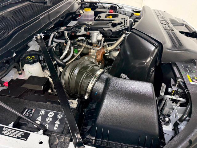 2026 Ram 3500 Big Horn 4x4 4dr Crew Cab 8 ft. LB DRW Pickup | Houston, TX | Houston Auto Credit