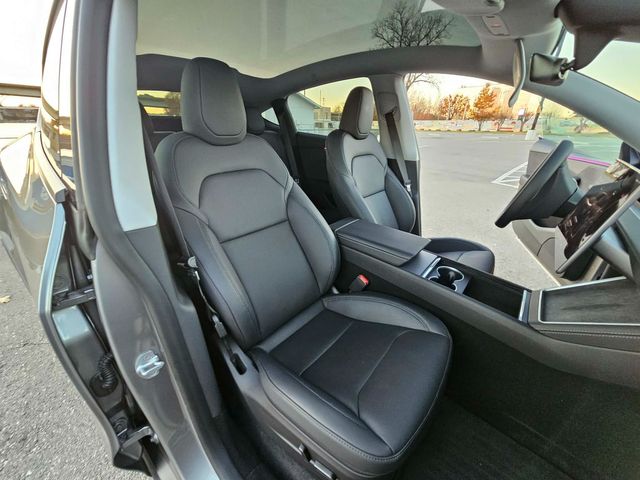 2026 Tesla Model Y Long Range | North Little Rock, AR | EVolve Auto 2026 Tesla Model Y Long Range | North Little Rock, AR | EVolve Auto