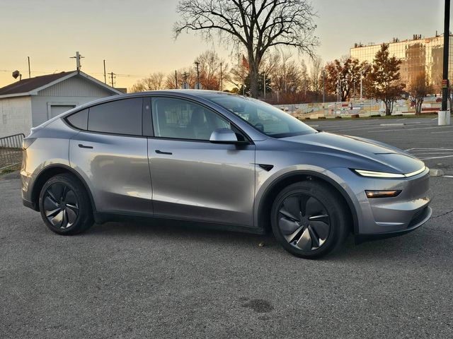 2026 Tesla Model Y Long Range | North Little Rock, AR | EVolve Auto 2026 Tesla Model Y Long Range | North Little Rock, AR | EVolve Auto